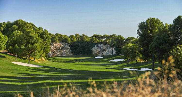 INFINITUM Hills course