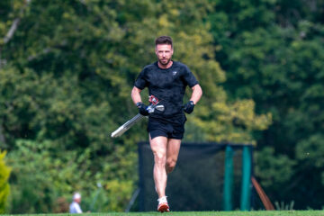 James Hardy on this way to victory at Sunningdale Heath